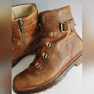 Timberland leather boots